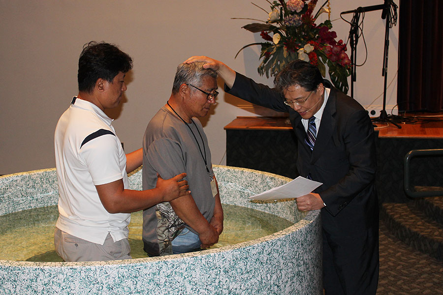 07122015-baptism (5).jpg