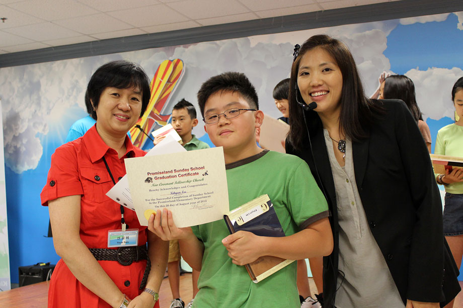 08262012-graduation (14).jpg