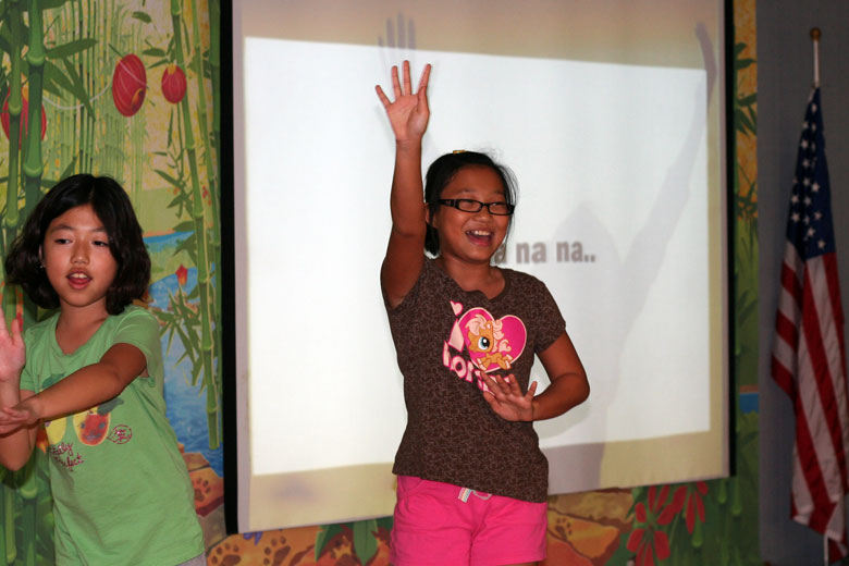 09072011-churchalive (6).jpg