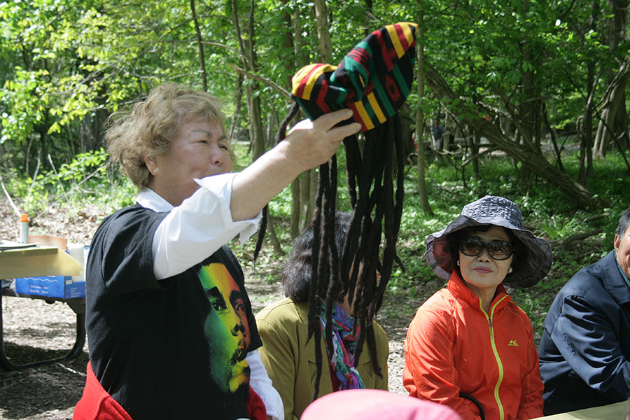 05042013-senior-picnic (5).jpg