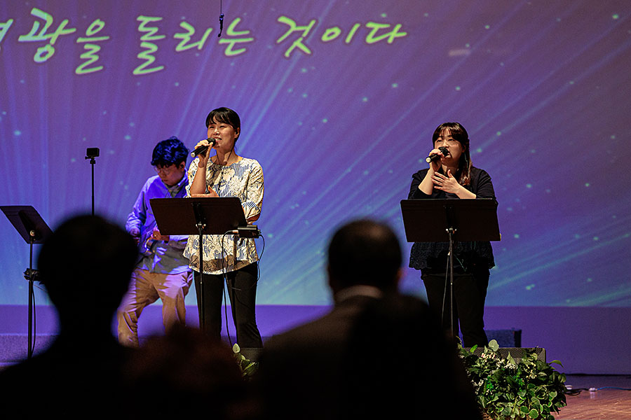 04212024-baptism (14).jpg